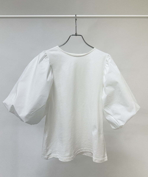 A de a.v.v（アードアー・ヴェ・ヴェ）の「異素材切替袖ボリュームPO（Tシャツ/カットソー・レディース・ブラック/グリーン/ホワイト・39）」の8枚目の写真