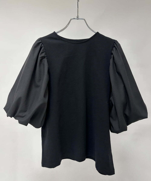 A de a.v.v（アードアー・ヴェ・ヴェ）の「異素材切替袖ボリュームPO（Tシャツ/カットソー・レディース・ブラック/グリーン/ホワイト・39）」の10枚目の写真