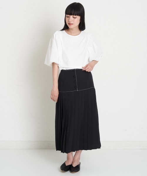 A de a.v.v（アードアー・ヴェ・ヴェ）の「異素材切替袖ボリュームPO（Tシャツ/カットソー・レディース・ブラック/グリーン/ホワイト・39）」の16枚目の写真