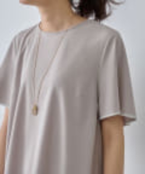 極美品☆BEARDSLEY ケープスリーブTブラウス カットソー プルオーバー BEARDSLEY（ビアズリー）の「ケープスリーブTブラウス（Tシャツ