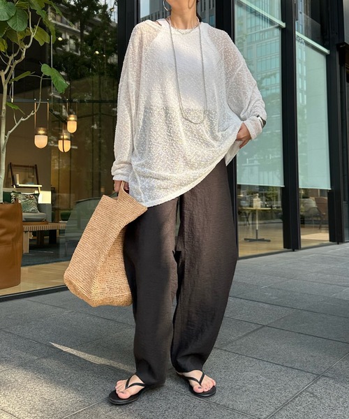 DouDou（ドゥドゥ）の「ネップシアープルオーバー（Tシャツ/カットソー・レディース・オフホワイト/ブラック/ブラウン・FREE）」の7枚目の写真