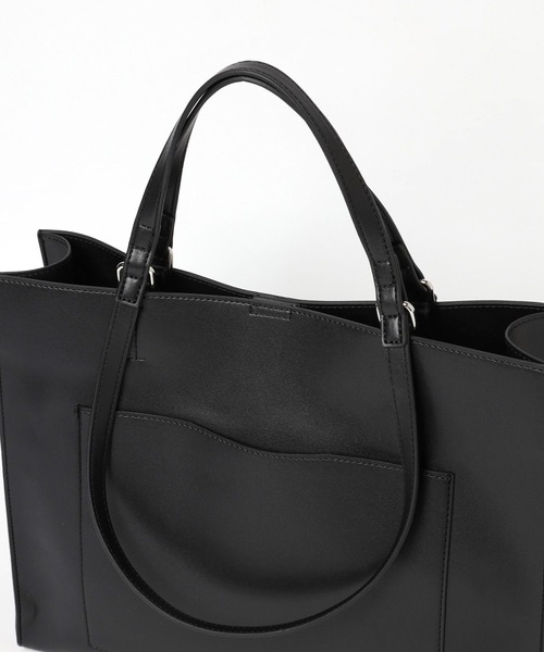 LEPSIM(レプシィム)の「フェイクレザー2WAY A4トートバッグ 960962(トートバッグ・レディース・アイボリー/ブラック・ONE SIZE)」の14枚目の写真