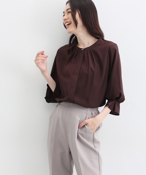 Honeys（ハニーズ）の「７分袖バンドカラーブラウス（シャツ/ブラウス・レディース・ダークネイビー/ブラウン/アイボリー/ブルーグリーン/ピンク系その他・S/M/L/LL/3L）」の15枚目の写真