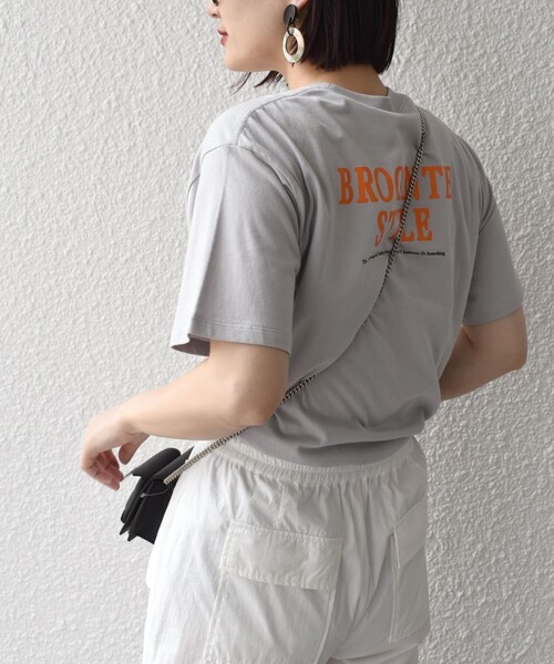 ＋81BRANCA（ハチイチブランカ）の「* 81BRANCA:YES RAGGED CHIC TEE◆（Tシャツ/カットソー・レディース・ライトホワイト/ライトグレー・ONE SIZE）」の21枚目の写真