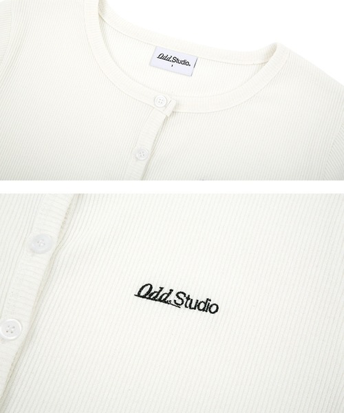 ODD STUDIO（オッドスタジオ）の「ODD STUDIO(オッドスタジオ)/Odd Signature Logo button crop cardigan/シグネチャーロゴボタンクロップカーディガン（カーディガン/ボレロ・レディース・アイボリー/ブルー/ブラック・S/M）」の9枚目の写真