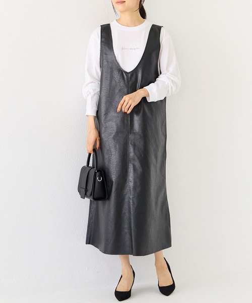 INCEDE（インシード）の「前後2WAYエコレザージャンパースカート（ジャンパースカート・レディース・ブラック/ブラウン・4L/L/LL/3L/M）」の2枚目の写真