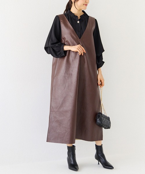 INCEDE（インシード）の「前後2WAYエコレザージャンパースカート（ジャンパースカート・レディース・ブラック/ブラウン・4L/L/LL/3L/M）」の12枚目の写真