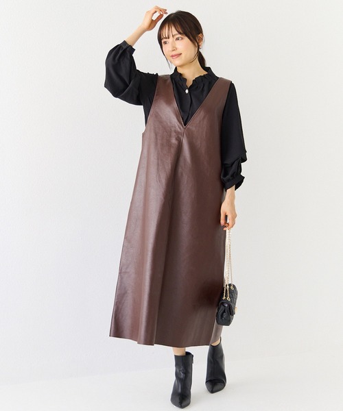 INCEDE（インシード）の「前後2WAYエコレザージャンパースカート（ジャンパースカート・レディース・ブラック/ブラウン・4L/L/LL/3L/M）」の13枚目の写真