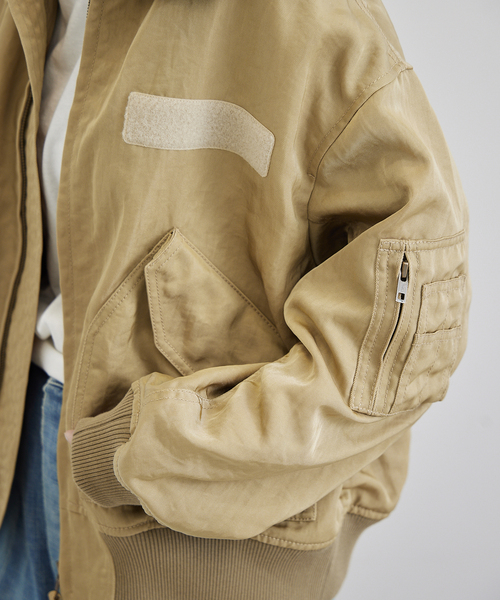 FRAMeWORK（フレームワーク）の「ヴィンテージナイロンフライト