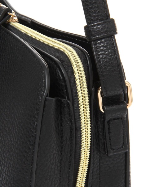 studio CLIP（スタディオクリップ）の「あおりポケットお出掛けショルダーバッグ（ショルダーバッグ・レディース・ブラック/ベージュ/グリーン・FREE）」の14枚目の写真