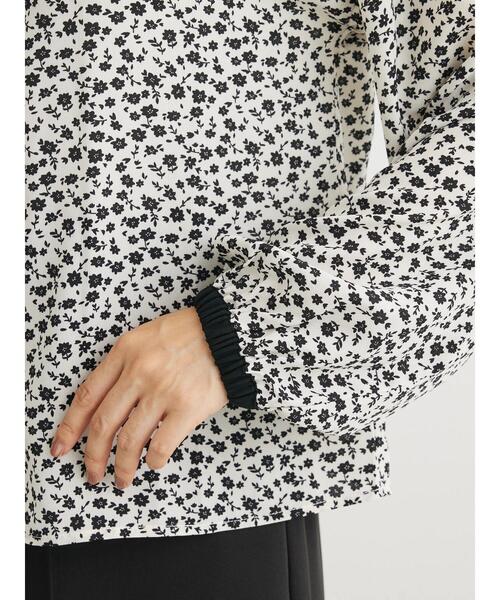 ELENCARE DUE（エレンカーレデュエ）の「・ELENCARE　DUEコバナパイピングブラウス（シャツ/ブラウス・レディース・カーキ/ブラック/オフホワイト/ブルー・FREE）」の13枚目の写真