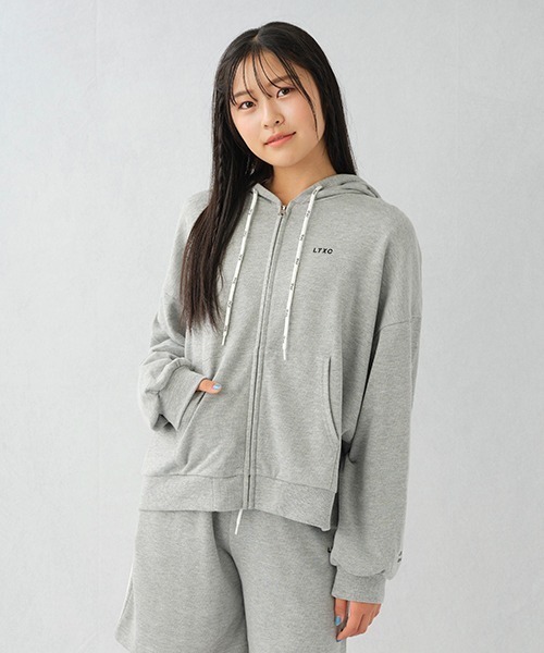 LOVETOXIC(ラブトキシック)の「【LTXC】吸水速乾ZIPパーカ(Tシャツ/カットソー・キッズ・ラベンダー/ブラック/トップグレー・M/L/S/LL)」の16枚目の写真