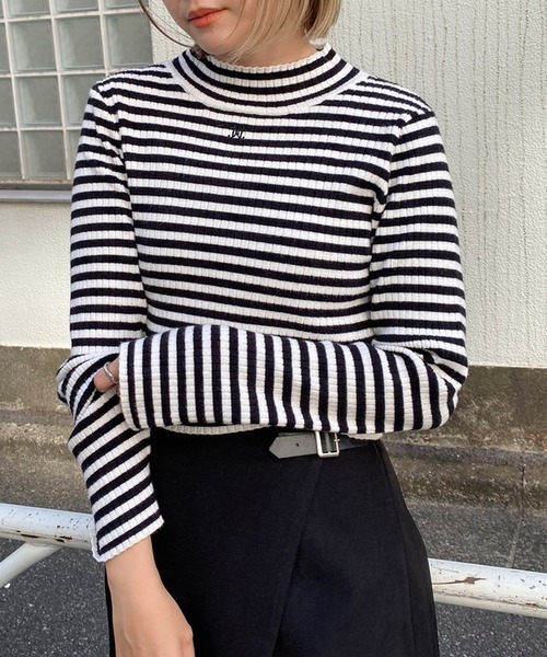 one after another NICE CLAUP（ワンアフターアナザーナイスクラップ）の「ワンポイント刺繍ハイネックトップス（ニット/セーター・レディース・ホワイト系その他/グレー/ブラック/オフホワイト・FREE）」の22枚目の写真