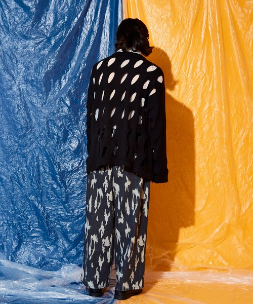 Adoon plain（アドーンプレーン）の「slash cut knit（ニット/セーター・メンズ・ブラック/アイボリー/グリーン・MEDIUM/LARGE）」の11枚目の写真