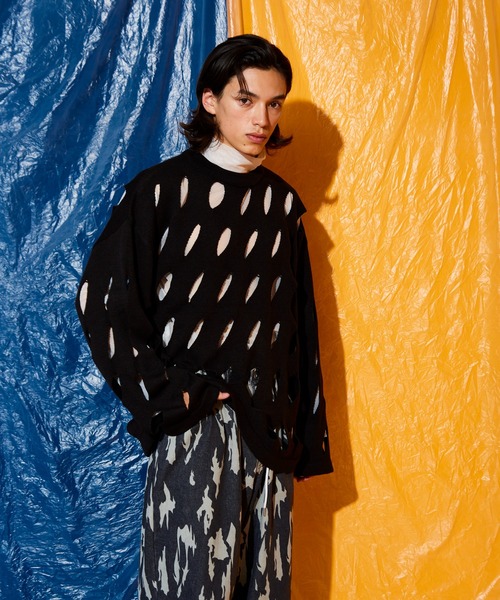 Adoon plain（アドーンプレーン）の「slash cut knit（ニット/セーター・メンズ・ブラック/アイボリー/グリーン・MEDIUM/LARGE）」の5枚目の写真