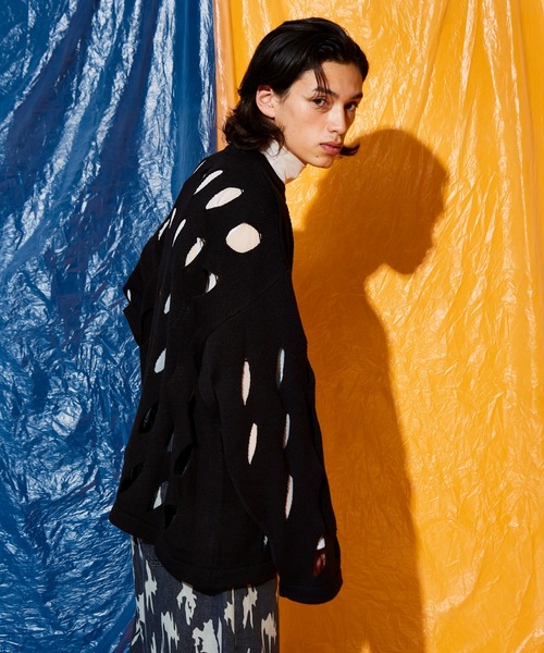 Adoon plain（アドーンプレーン）の「slash cut knit（ニット/セーター・メンズ・ブラック/アイボリー/グリーン・MEDIUM/LARGE）」の6枚目の写真