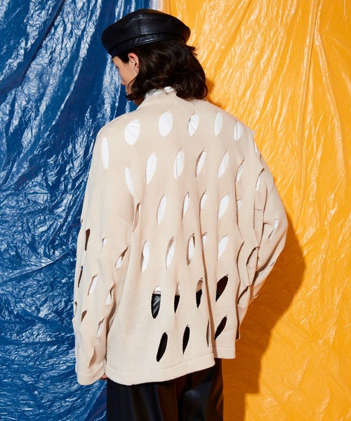 Adoon plain（アドーンプレーン）の「slash cut knit（ニット/セーター・メンズ・ブラック/アイボリー/グリーン・MEDIUM/LARGE）」の17枚目の写真