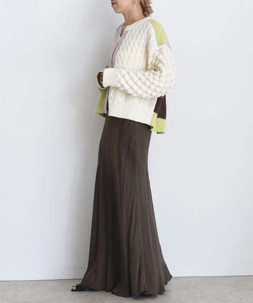 Eimee Law（エイミーロウ）の「MIXケーブルニットZIPカーデ（カーディガン/ボレロ・レディース・グリーン系/ベージュ/グレー系/ライトグレー/アイボリー/ブラック/チャコールグレー/ピンク/ネイビー・38/FREE）」の19枚目の写真