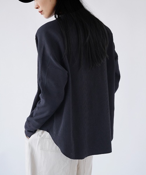 apartment department（アパートメントデパートメント）の「ミリタリーリブ ワイドシルエットカットソー（Tシャツ/カットソー・レディース・ブラック/ネイビー/オフホワイト・M）」の16枚目の写真