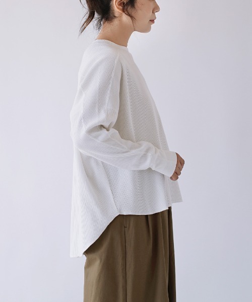 apartment department（アパートメントデパートメント）の「ミリタリーリブ ワイドシルエットカットソー（Tシャツ/カットソー・レディース・ブラック/ネイビー/オフホワイト・M）」の17枚目の写真
