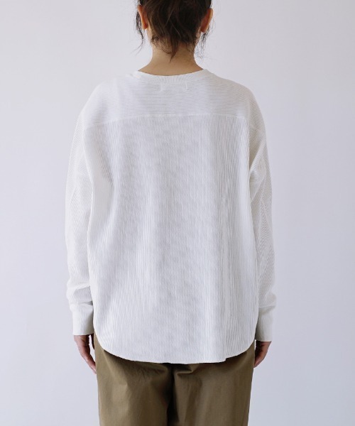 apartment department（アパートメントデパートメント）の「ミリタリーリブ ワイドシルエットカットソー（Tシャツ/カットソー・レディース・ブラック/ネイビー/オフホワイト・M）」の18枚目の写真