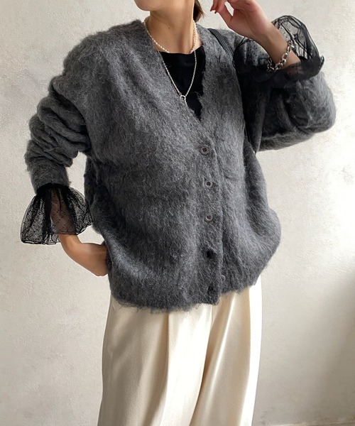 DouDou(ドゥドゥ)の「【WEB限定】 リングシャギーVカーディガン(カーディガン/ボレロ・レディース・チャコールグレー/ライトグレー/ライトベージュ・FREE)」の3枚目の写真
