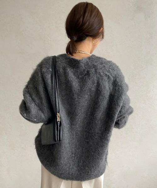 DouDou(ドゥドゥ)の「【WEB限定】 リングシャギーVカーディガン(カーディガン/ボレロ・レディース・チャコールグレー/ライトグレー/ライトベージュ・FREE)」の18枚目の写真
