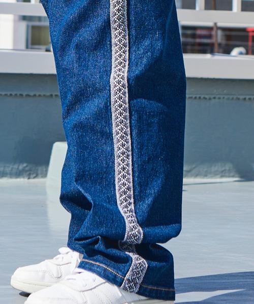 PAIRMANON STREET（ペアマノンストリート）の「【PAIRMANON STREET】 ネイティブ風 サイドライン トラック デニム パンツ（デニムパンツ・キッズ・ブルー系その他/ライトブルー/ダークブルー/ブルー・90/100/140/150/120/130/110）」の9枚目の写真
