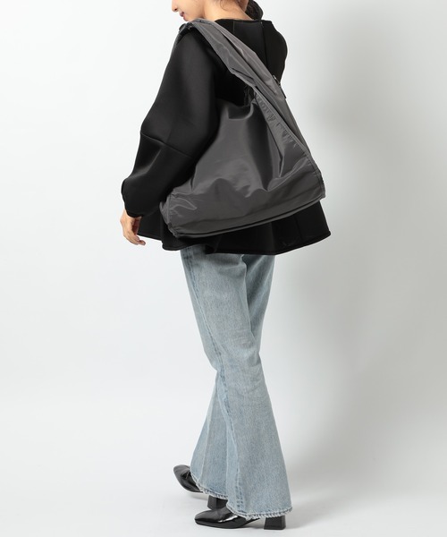 MAISON BREEZE（メゾンブリーズ）の「【MAISON BREEZE】ナイロンメッセンジャーショルダーバッグ KNF049（ショルダーバッグ・レディース・ダークグレー/ブラック・FREE）」の14枚目の写真