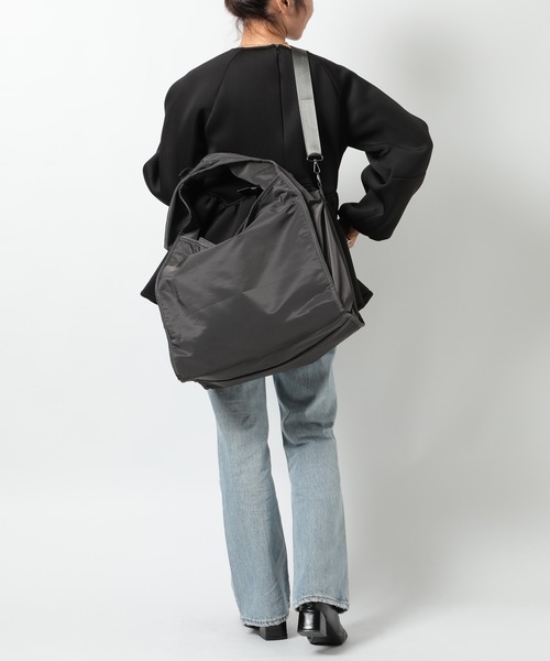 MAISON BREEZE（メゾンブリーズ）の「【MAISON BREEZE】ナイロンメッセンジャーショルダーバッグ KNF049（ショルダーバッグ・レディース・ダークグレー/ブラック・FREE）」の22枚目の写真