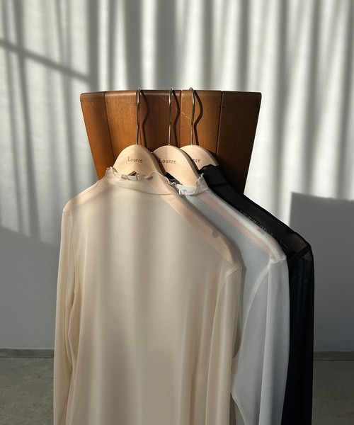 Louere(ルエレ)の「シアーハイネックメロートップス(Tシャツ/カットソー・レディース・ホワイト/クリーム/ブラック・LARGE/X-LARGE/MEDIUM/SMALL)」の18枚目の写真