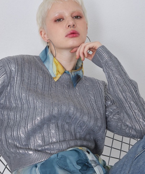 casane（カサネ）の「箔プリントケーブルニット（ニット/セーター・レディース・ブラック/グレー・FREE）」の14枚目の写真