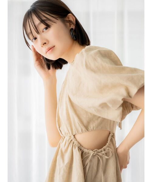 Ungrid(アングリッド)の「ウッドフープピアス(ピアス(両耳用)・レディース・ダークブラウン/ブラウン・FREE)」の9枚目の写真