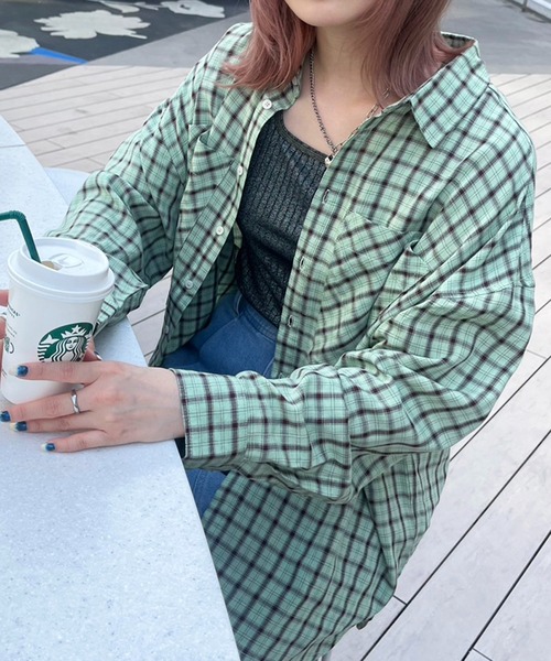 DOUBLE NAME(ダブルネーム)の「チェックBIGシャツ/ユニセックス(シャツ/ブラウス・レディース・ホワイト系/その他・FREE)」の4枚目の写真