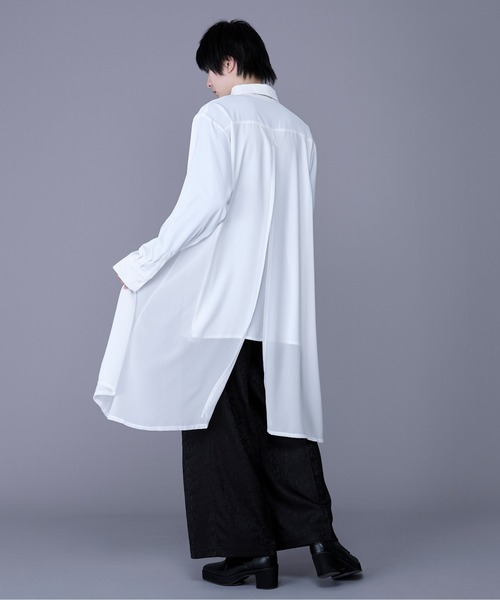 Ellno Loset(エルノロゼット)の「アソートレイヤードロングシャツ(シャツ/ブラウス・メンズ・ブラック/オフホワイト/ブルー系その他/ホワイト系その他/ブラック系その他/ブルー系その他2・MEDIUM/SMALL/LARGE)」の16枚目の写真