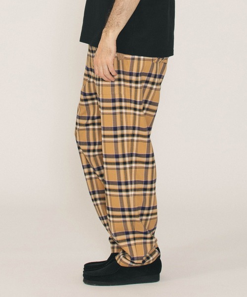 SILAS（サイラス）の「PLAID ZIPPER POCKET PANTS（その他パンツ・メンズ・チャコール/ベージュ・M/L/XL）」の5枚目の写真