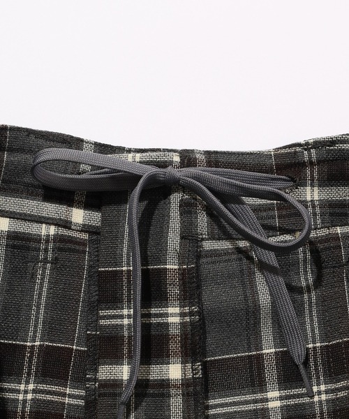 SILAS（サイラス）の「PLAID ZIPPER POCKET PANTS（その他パンツ・メンズ・チャコール/ベージュ・M/L/XL）」の11枚目の写真