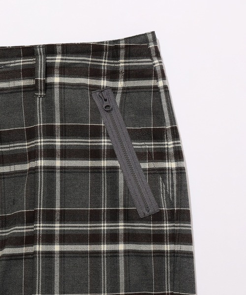 SILAS（サイラス）の「PLAID ZIPPER POCKET PANTS（その他パンツ・メンズ・チャコール/ベージュ・M/L/XL）」の13枚目の写真