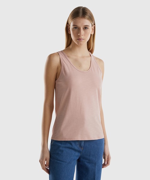 BENETTON (UNITED COLORS OF BENETTON)(ベネトンユナイテッドカラーズオブベネトン)の「ベーシックタンクトップ(タンクトップ・レディース・ネイビー/ブラック/ホワイト/ピンクベージュ・SMALL/X-SMALL/MEDIUM/XX-SMALL)」の4枚目の写真