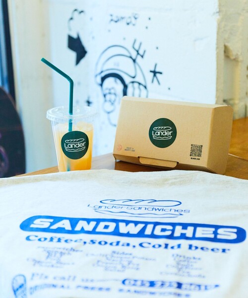 FREAK'S STORE(フリークスストア)の「限定展開 LANDER SANDWICHES×FREAK'S STORE/ランダー 別注 ビッグシルエット バックプリント クルーネックTシャツ(Tシャツ/カットソー・メンズ・チャコールグレー/グリーン/ホワイト/グレー・SMALL/MEDIUM/LARGE/X-LARGE)」の16枚目の写真