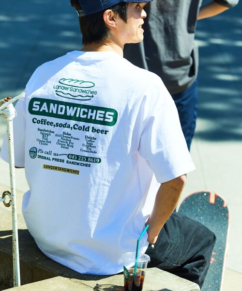 FREAK'S STORE(フリークスストア)の「限定展開 LANDER SANDWICHES×FREAK'S STORE/ランダー 別注 ビッグシルエット バックプリント クルーネックTシャツ(Tシャツ/カットソー・メンズ・チャコールグレー/グリーン/ホワイト/グレー・SMALL/MEDIUM/LARGE/X-LARGE)」の11枚目の写真