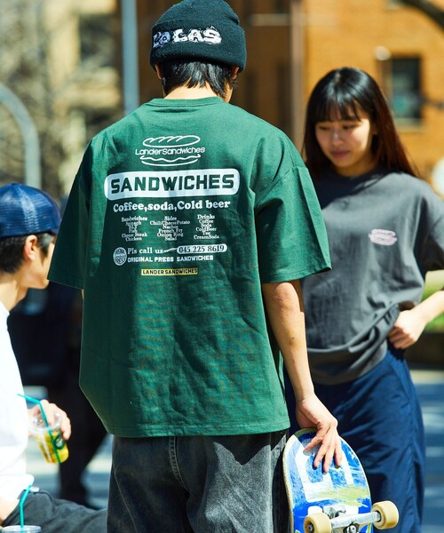 FREAK'S STORE(フリークスストア)の「限定展開 LANDER SANDWICHES×FREAK'S STORE/ランダー 別注 ビッグシルエット バックプリント クルーネックTシャツ(Tシャツ/カットソー・メンズ・チャコールグレー/グリーン/ホワイト/グレー・SMALL/MEDIUM/LARGE/X-LARGE)」の7枚目の写真