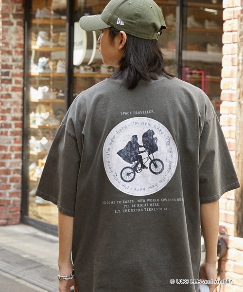 MONO-MART（モノマート）の「【BACK TO THE FUTURE ＆ JAWS】別注 ピグメント加工ヴィンテージライクデザイン ビッグシルエット半袖Tシャツ/バック・トゥ・ザ・フューチャー/ジョーズ（Tシャツ/カットソー・メンズ・ブラック系/ダークブラウン/ダークネイビー/ブラック系1/ブラック系3/ホワイト系4/ブラック/ホワイト系/ホワイト系1/ブラウン系1/ホワイト系2/ネイビー系3/オフホワイト/ブラック系2/ホワイト系3/ブラック系4/ブラック系5/ブラック系6/ホワイト系6/ホワイト系7/ブラック系9/ブラック系8/ブラック系7・M/L）」の12枚目の写真