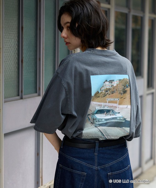 MONO-MART（モノマート）の「【BACK TO THE FUTURE ＆ JAWS】別注 ピグメント加工ヴィンテージライクデザイン ビッグシルエット半袖Tシャツ/バック・トゥ・ザ・フューチャー/ジョーズ（Tシャツ/カットソー・メンズ・ブラック系/ダークブラウン/ダークネイビー/ブラック系1/ブラック系3/ホワイト系4/ブラック/ホワイト系/ホワイト系1/ブラウン系1/ホワイト系2/ネイビー系3/オフホワイト/ブラック系2/ホワイト系3/ブラック系4/ブラック系5/ブラック系6/ホワイト系6/ホワイト系7/ブラック系9/ブラック系8/ブラック系7・M/L）」の18枚目の写真
