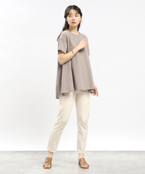 GLOBAL WORK Smile Seed Store（グローバルワーク スマイルシードストア）の「ジョーゼットAラインTシャツ半袖/104985（Tシャツ/カットソー・レディース・ネイビー/グレイッシュベージュ/ブラック・X-LARGE/SMALL/MEDIUM/LARGE）」の10枚目の写真