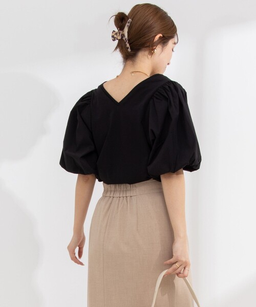 NOLLEY’S（ノーリーズ）の「2WAY布帛切り替え袖ボリュームカットソー（Tシャツ/カットソー・レディース・ブラック/ネイビー/ホワイト・FREE）」の21枚目の写真