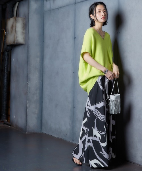 セール】ゆったりサイズVネックコクーンニット ［Soiunique