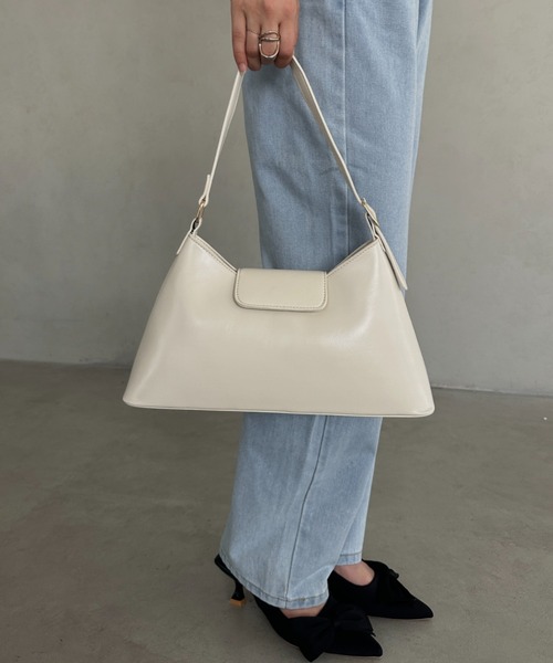 MYMOOD.（マイムード）の「PUハンドバッグ（ハンドバッグ・レディース・グリーン/ブラック/イエロー/アイボリー・FREE）」の12枚目の写真