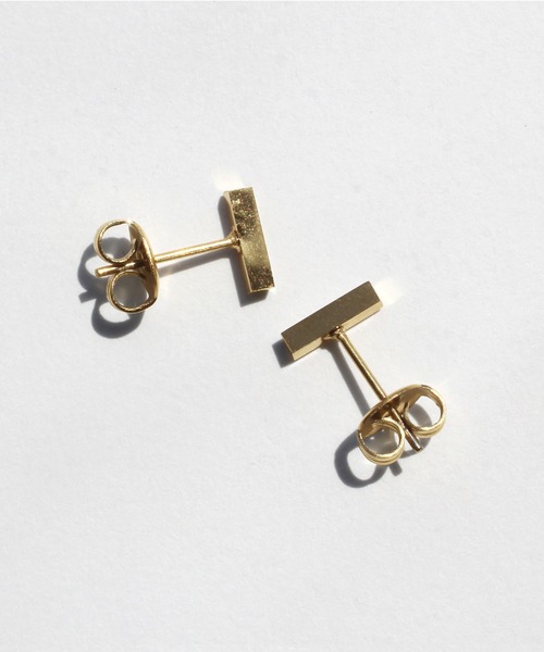 abaskdesign(アバスクデザイン)の「金属アレルギー対応 ロッドスモールステンレスピアス(ピアス(両耳用)・レディース・シルバー/ゴールド・FREE)」の8枚目の写真