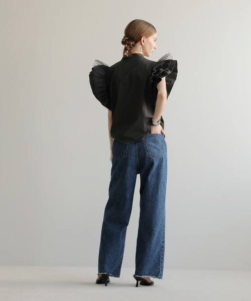MIELI INVARIANT(ミエリインヴァリアント)の「Petal Sleeve Blouse(シャツ/ブラウス・レディース・ホワイト/ブラック・FREE)」の12枚目の写真